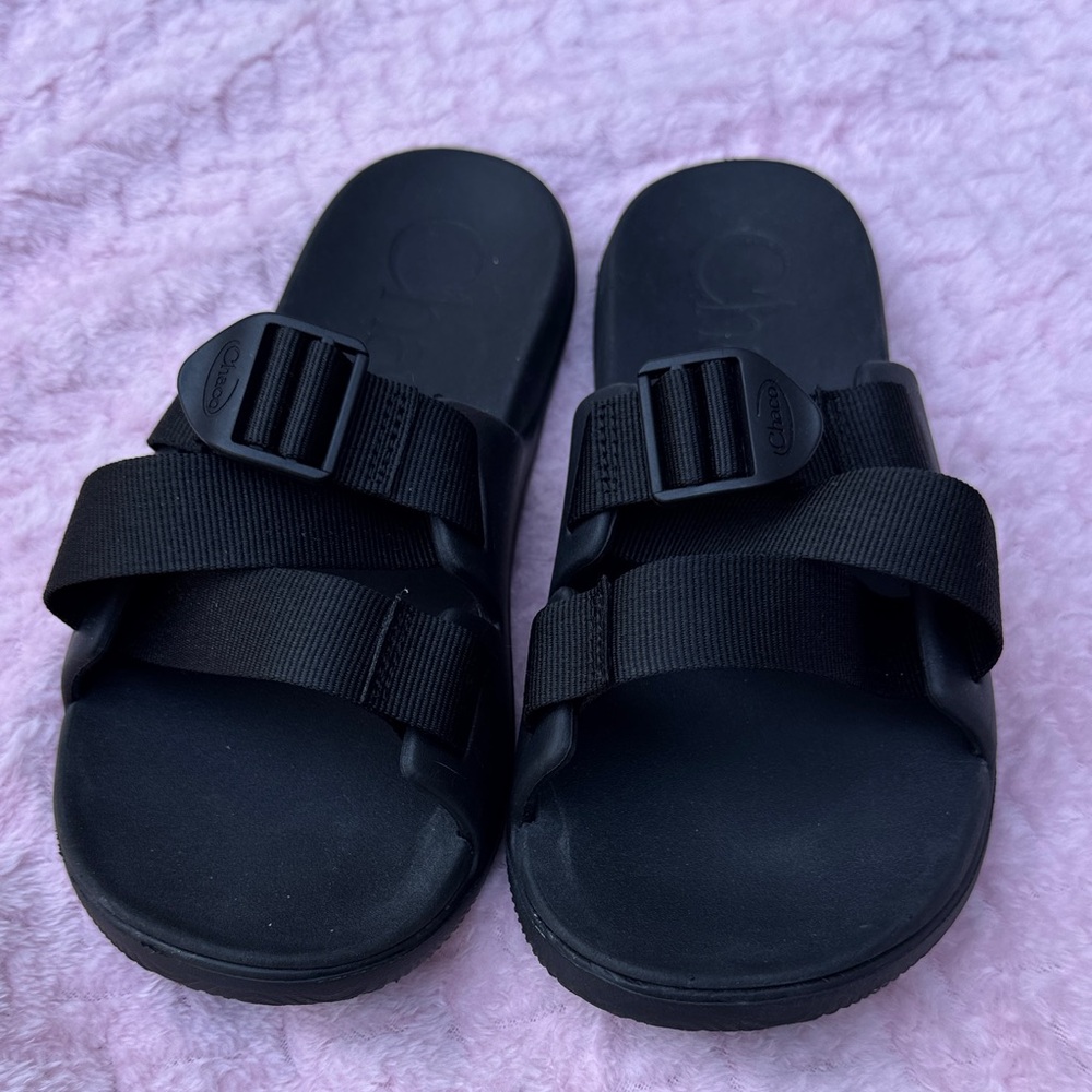 Chaco women’s chillos slide Black sandals Size 8 W